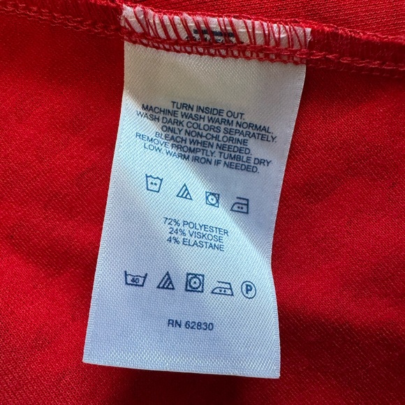 New Lands’ End Fit & Flare Knit Dress Sleeveless Geometric Red Black Size 10-12 - Picture 6 of 6